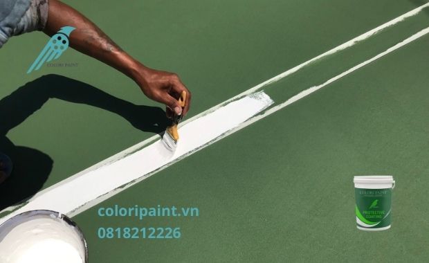 Thi công kẻ vạch cho sân tennis