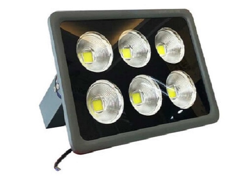 Đèn CHS300 300W IP66